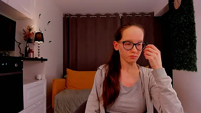 BettyBrowni online show from 02/17/25, 10:36