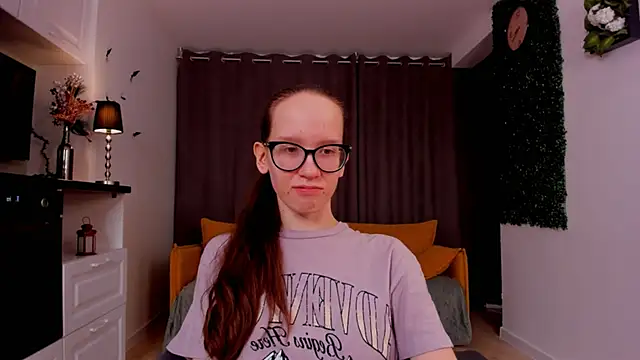 BettyBrowni online show from 03/05/25, 01:21