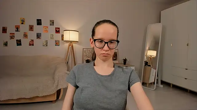 BettyBrowni online show from 03/10/25, 01:45