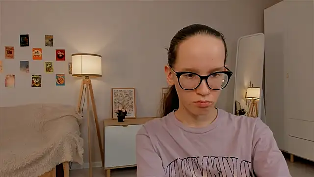 BettyBrowni online show from 03/13/25, 10:32