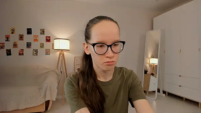 BettyBrowni online show from 03/19/25, 04:13