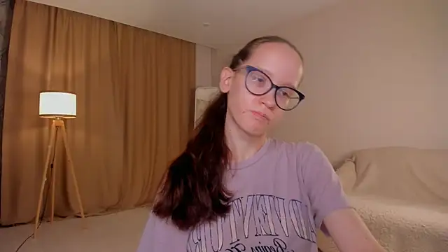 BettyBrowni online show from 10/12/25, 04:06