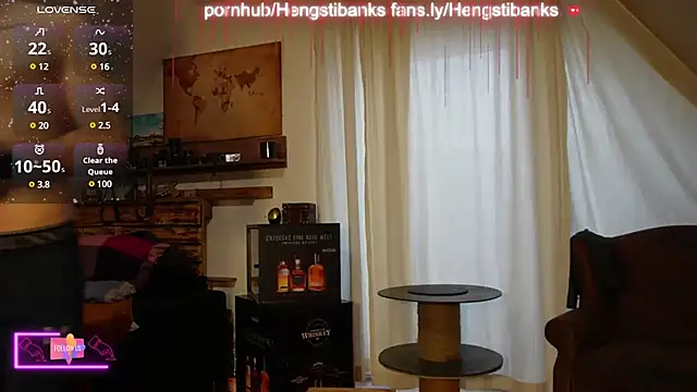 Snapshot of Hengstibancks chatting on 01/05/25, 10:32 Hengstibancks online show from 01/05/25, 10:32