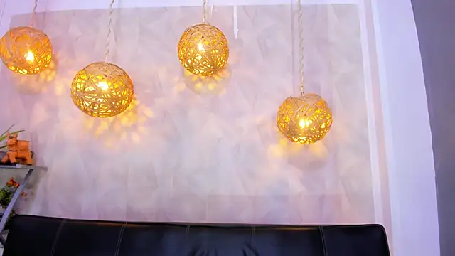 victoria aleia  online show from 02/06/25, 08:13