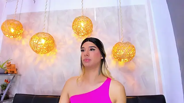 victoria aleia  online show from 02/23/25, 07:38