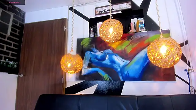 victoria aleia  online show from 11/20/25, 09:14