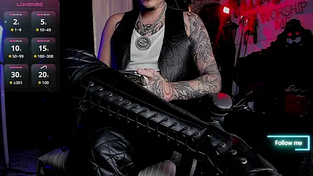 Snapshot of allanhurtss chatting on 11/04/25, 05:34 allanhurtss online show from 11/04/25, 05:34