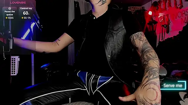 Snapshot of allanhurtss chatting on 11/20/25, 11:04 allanhurtss online show from 11/20/25, 11:04