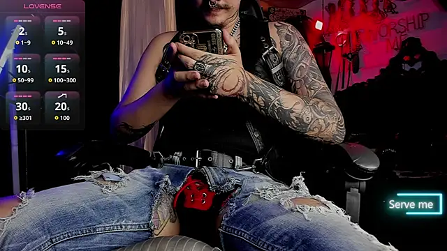 Snapshot of allanhurtss chatting on 11/29/25, 07:06 allanhurtss online show from 11/29/25, 07:06