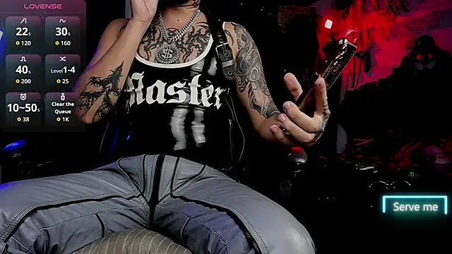 Snapshot of allanhurtss chatting on 12/05/25, 12:41 allanhurtss online show from 12/05/25, 12:41