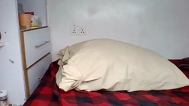 Precious Diva online show from 02/25/26, 11:25