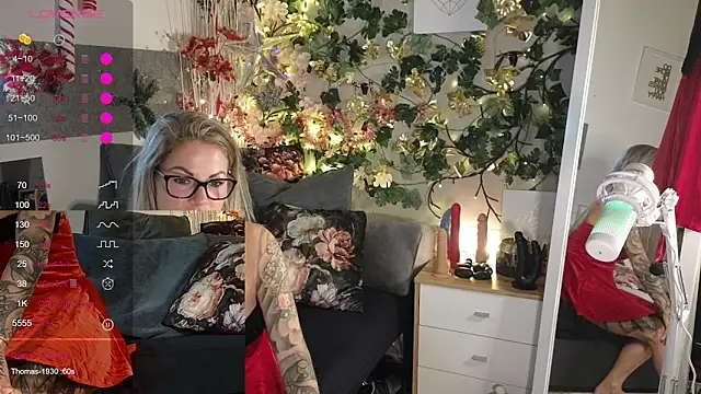 Tatjana Sue online show from 12/18/24, 08:14