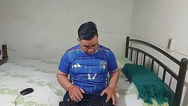 ferchoDC78 online show from 02/13/26, 06:48