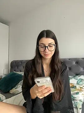 Snapshot of Wildberry_ chatting on 02/02/26, 08:57 Wildberry online show from 02/02/26, 08:57