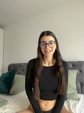 Snapshot of Wildberry_ chatting on 02/23/26, 02:25 Wildberry online show from 02/23/26, 02:25