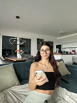 Wildberry  online show from 03/27/26, 08:20