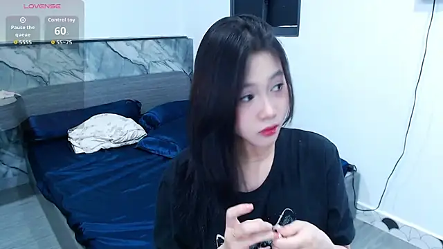 Lin SiYee online show from 11/27/25, 09:00