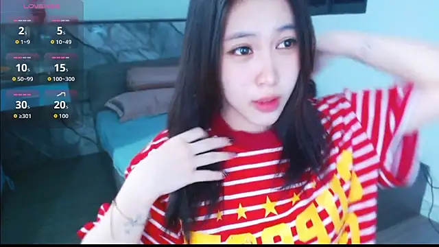 Lin SiYee online show from 02/12/26, 01:50