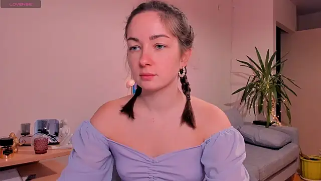 cClandesTina online show from 12/09/24, 02:28