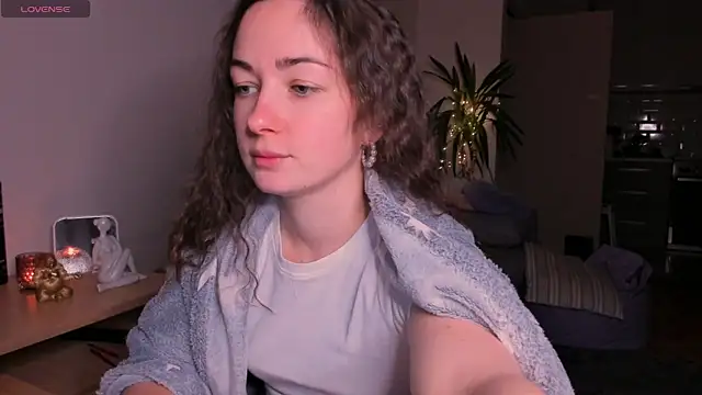 cClandesTina online show from 01/04/25, 11:06