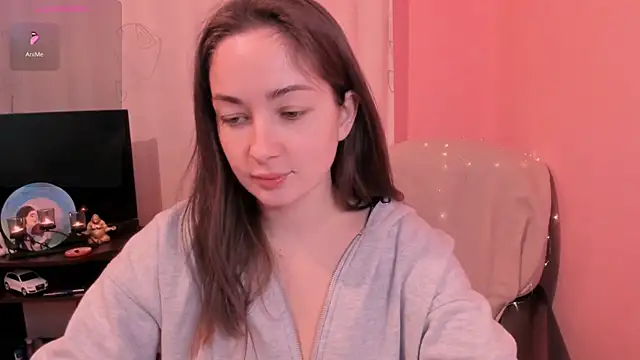 cClandesTina online show from 01/27/25, 08:17