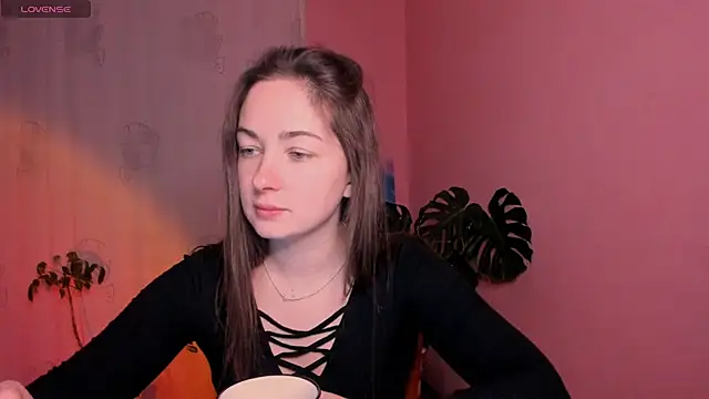 cClandesTina online show from 03/19/25, 08:32