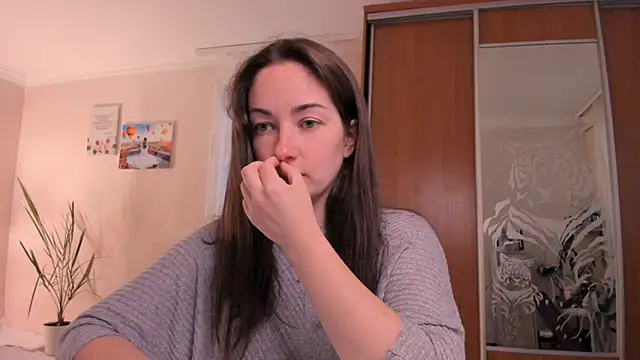 cClandesTina online show from 09/09/25, 03:55