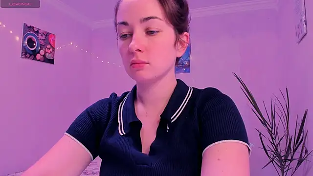 cClandesTina online show from 10/03/25, 10:29