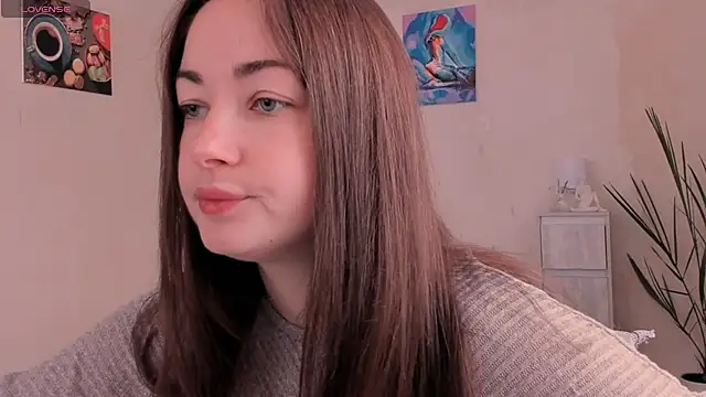 cClandesTina online show from 10/16/25, 09:21