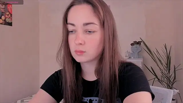 cClandesTina online show from 11/04/25, 01:21