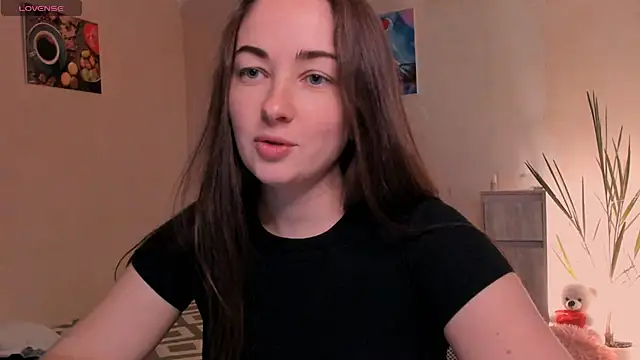 cClandesTina online show from 11/23/25, 09:47