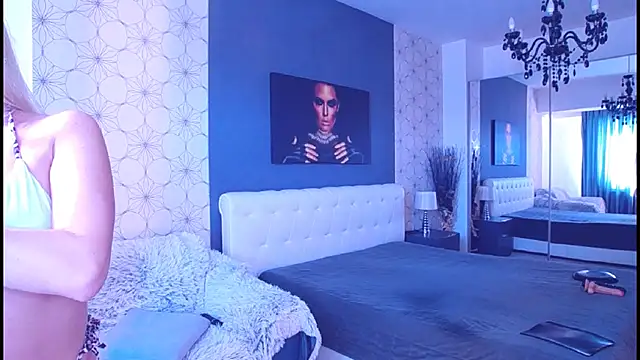 MaryMatiss online show from 04/15/26, 07:04