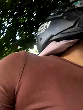 Pretty Isadora online show from 11/23/25, 07:02