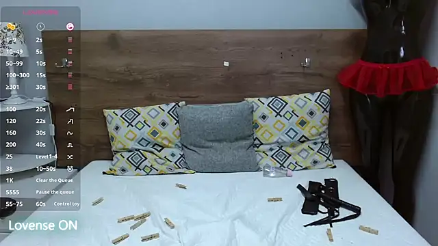 Snapshot of Hunter_Ignis chatting on 01/24/25, 10:51 Hunter Ignis online show from 01/24/25, 10:51