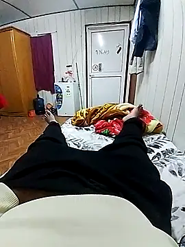 Expt112233 online show from 01/13/26, 07:41