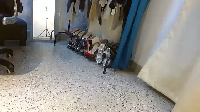 Samantabrown  online show from 03/30/26, 11:11