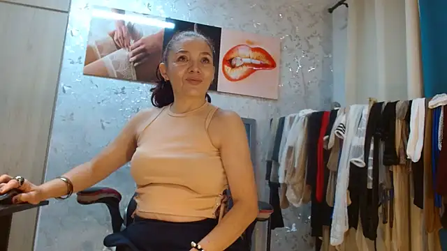 Samantabrown  online show from 04/10/26, 11:15