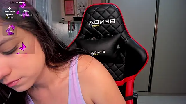 ivyy scott online show from 09/13/25, 11:43