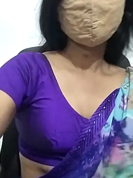 Snapshot of Triveni-Lovely chatting on 05/26/26, 08:21 Triveni-Lovely online show from 05/26/26, 08:21
