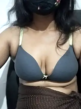 Snapshot of Triveni-Lovely chatting on 06/25/26, 02:21 Triveni-Lovely online show from 06/25/26, 02:21