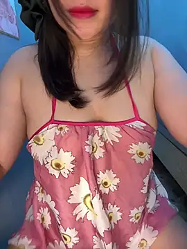 --Lyly-- online show from 05/17/26, 09:49