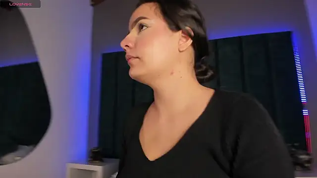 IsabellaGrey19 online show from 01/13/26, 08:14