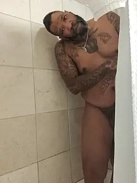 3prettyboy3 online show from 12/16/25, 12:54