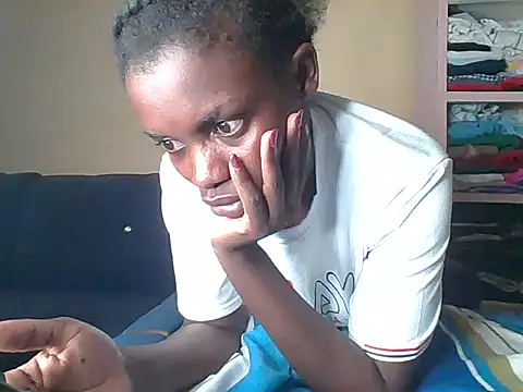 awino001 online show from 04/01/26, 12:11