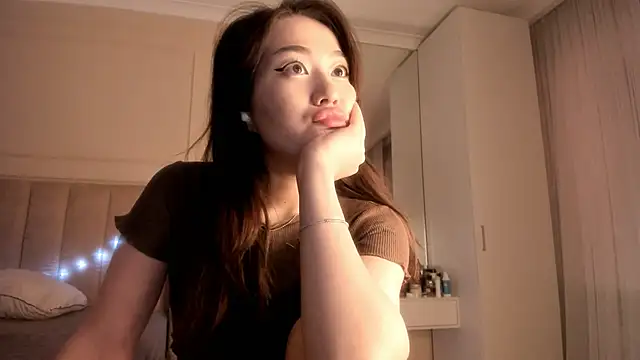 melissa yamazaki online show from 11/21/25, 05:28