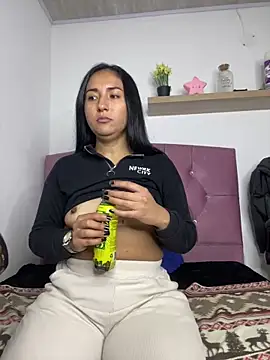 luna asss online show from 01/22/25, 03:40