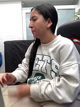 luna asss online show from 02/22/25, 01:35