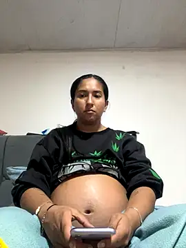 luna asss online show from 11/12/25, 03:45