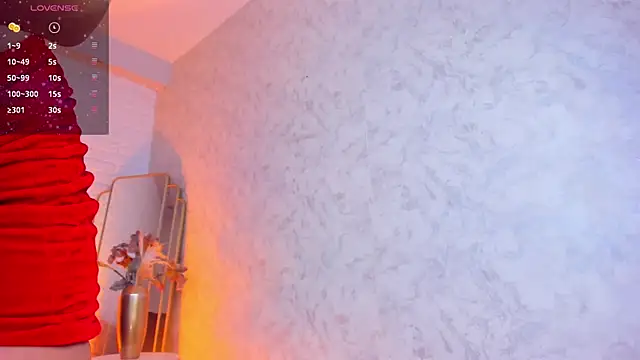 Snapshot of VictoriaMilan_ chatting on 03/12/25, 10:39 VictoriaMilan online show from 03/12/25, 10:39