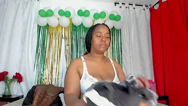 AmbarthSmiith2 online show from 03/22/25, 12:46